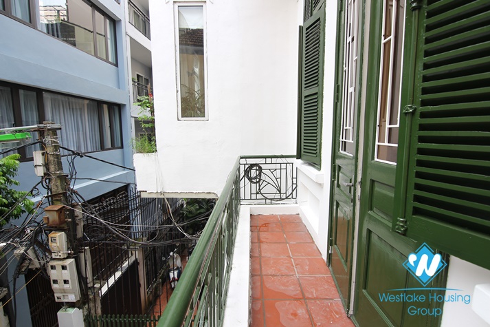 Three bedrooms house in Tu Hoa st, Tay Ho district, Ha Noi
